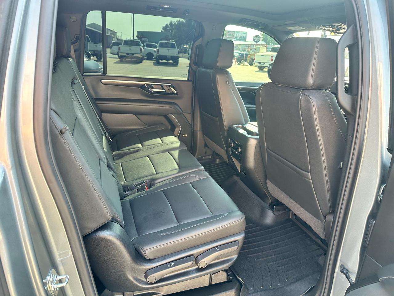 Chevrolet Suburban Z71 2026