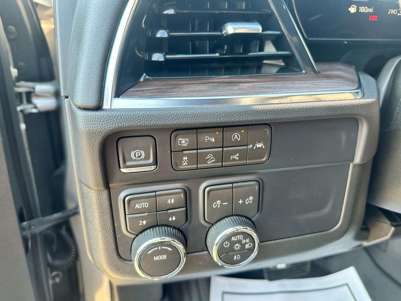 Chevrolet Suburban Z71 2026