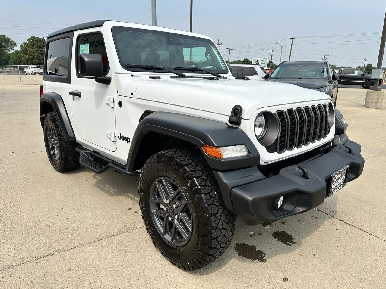 Jeep Wrangler Sport S 2024