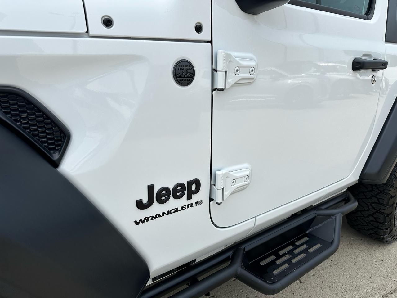 Jeep Wrangler Sport S 2024