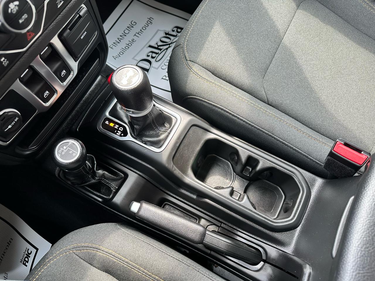 Jeep Wrangler Sport S 2024
