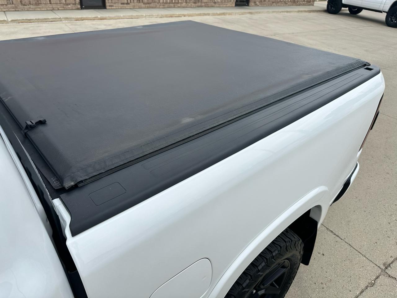 RAM 1500 Laramie Crew Cab SWB 4WD 2022
