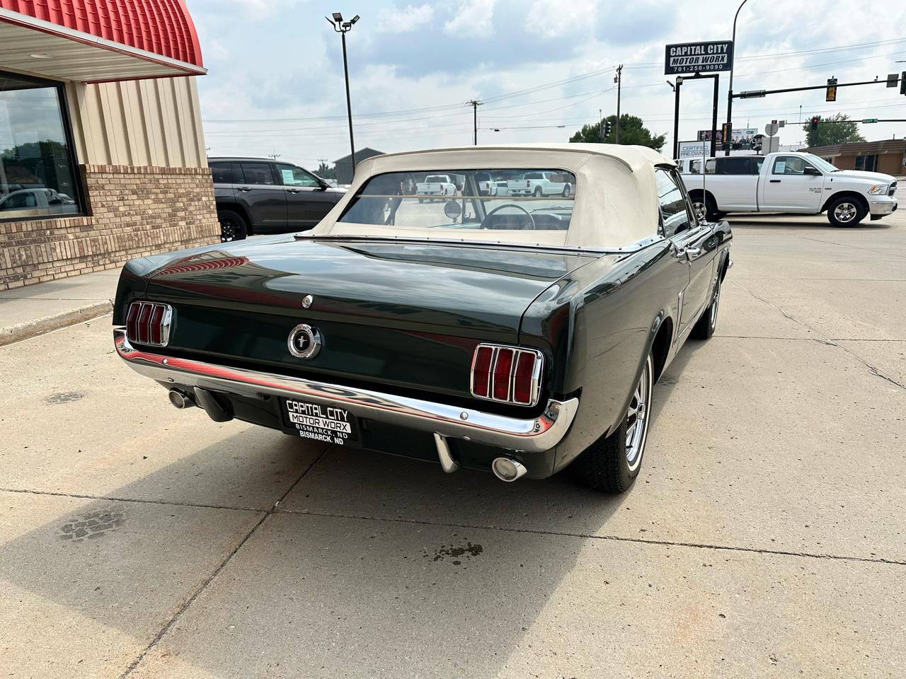 Ford Mustang 2dr Convertible 1965
