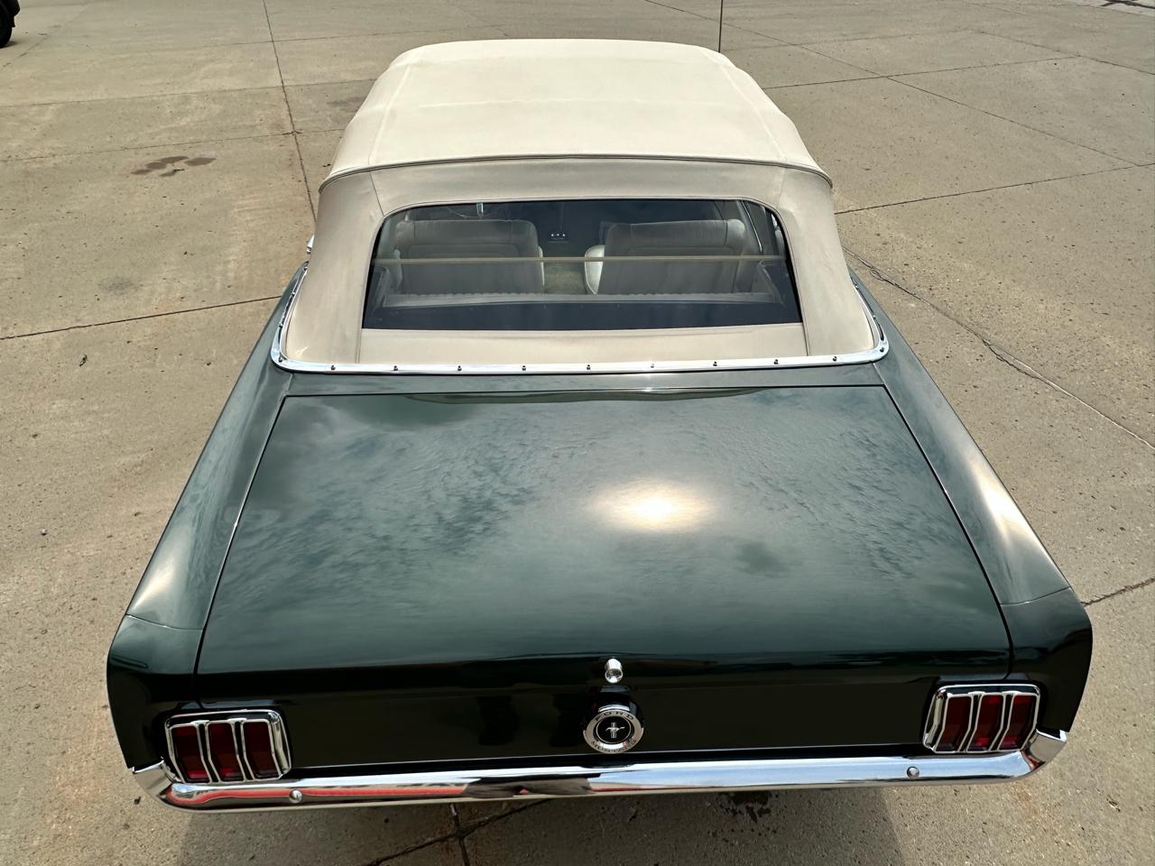 Ford Mustang 2dr Convertible 1965