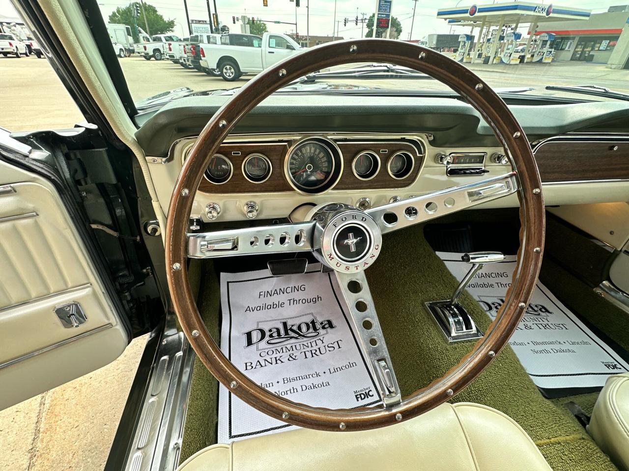 Ford Mustang 2dr Convertible 1965