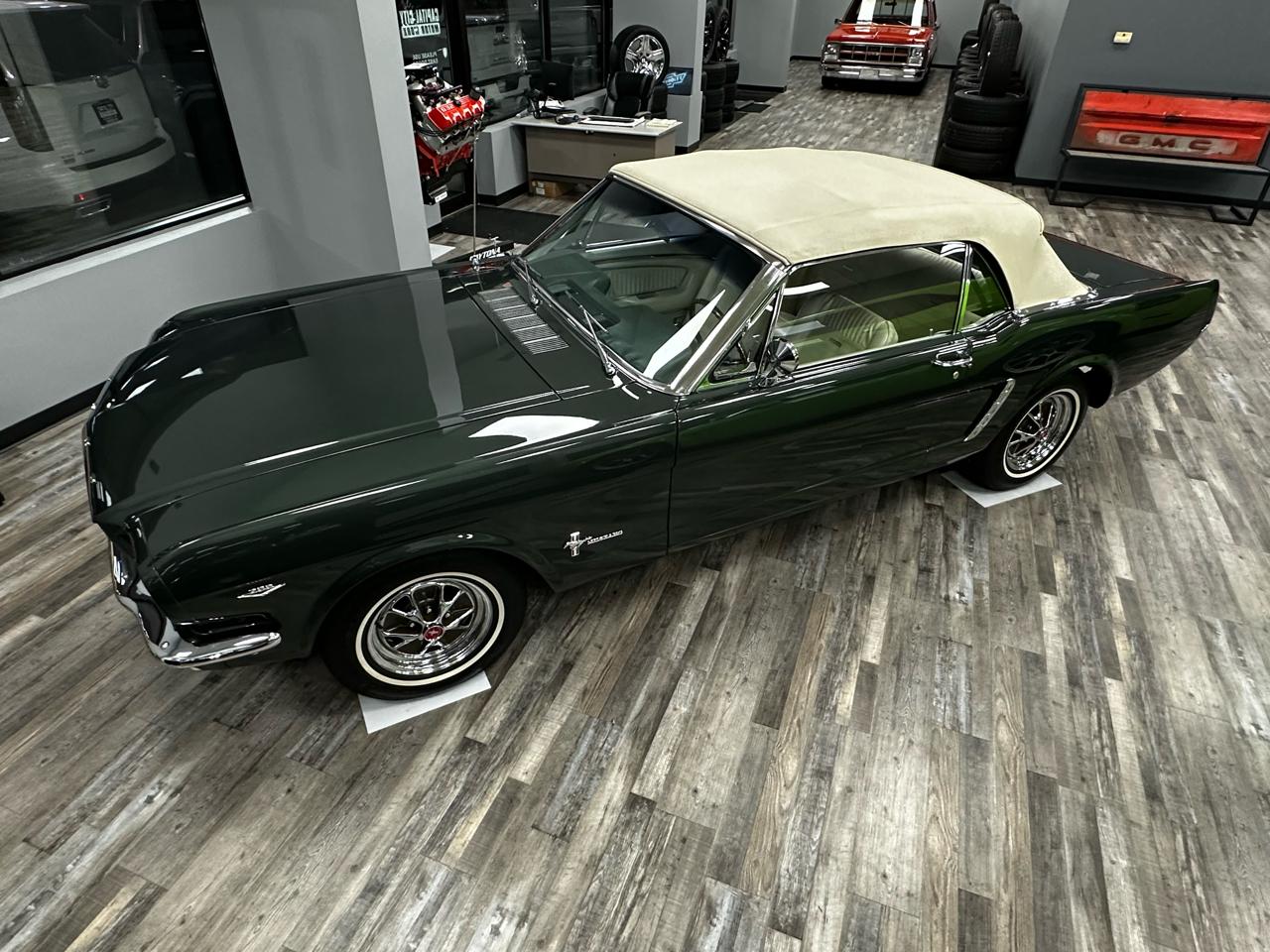 Ford Mustang 2dr Convertible 1965