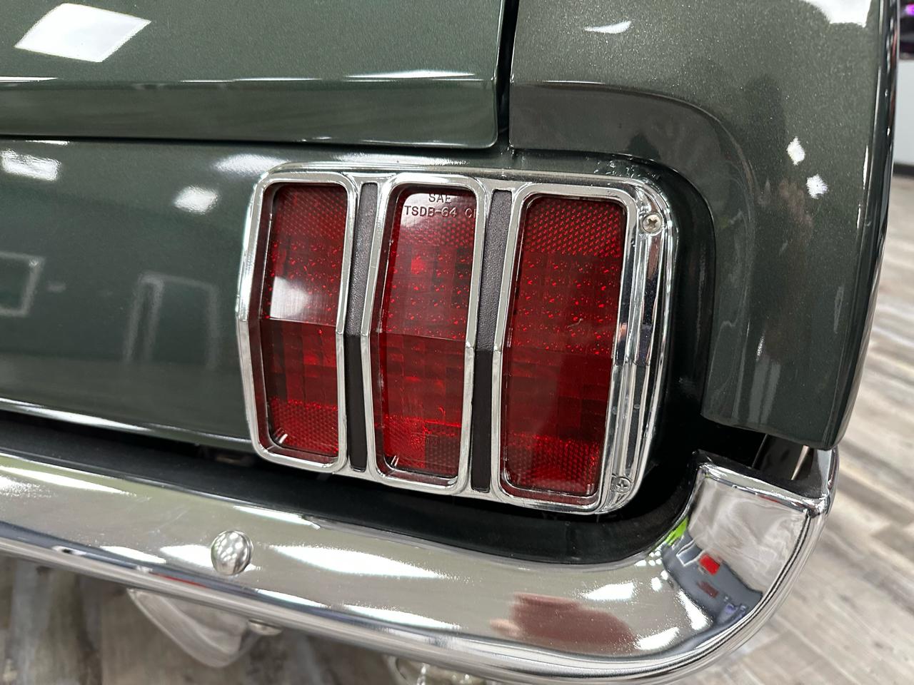 Ford Mustang 2dr Convertible 1965
