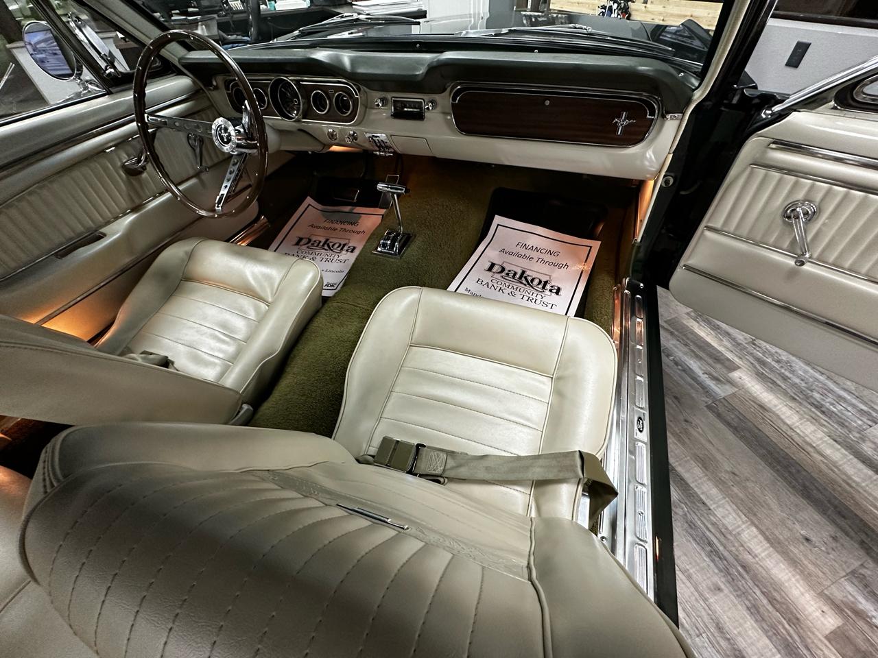Ford Mustang 2dr Convertible 1965