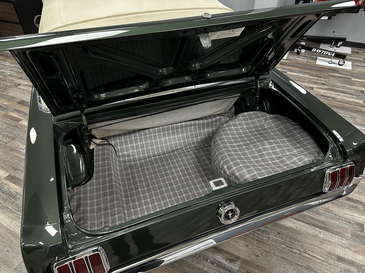Ford Mustang 2dr Convertible 1965