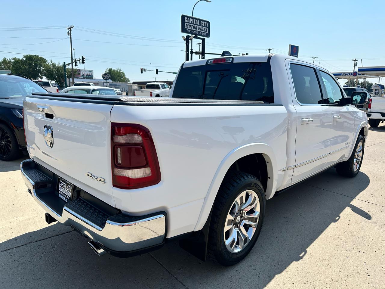 RAM 1500 Limited Crew Cab SWB 4WD 2022