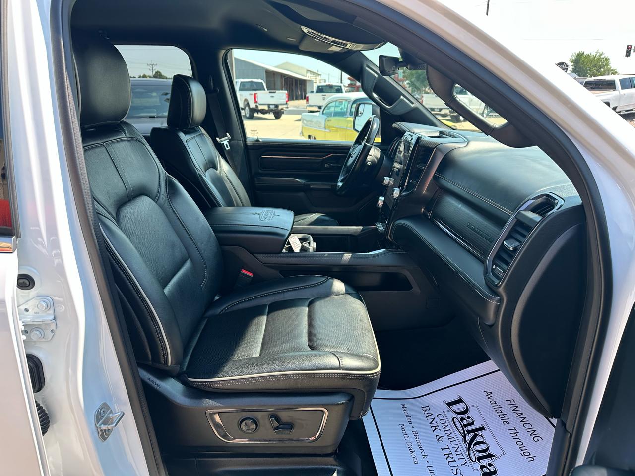 RAM 1500 Limited Crew Cab SWB 4WD 2022