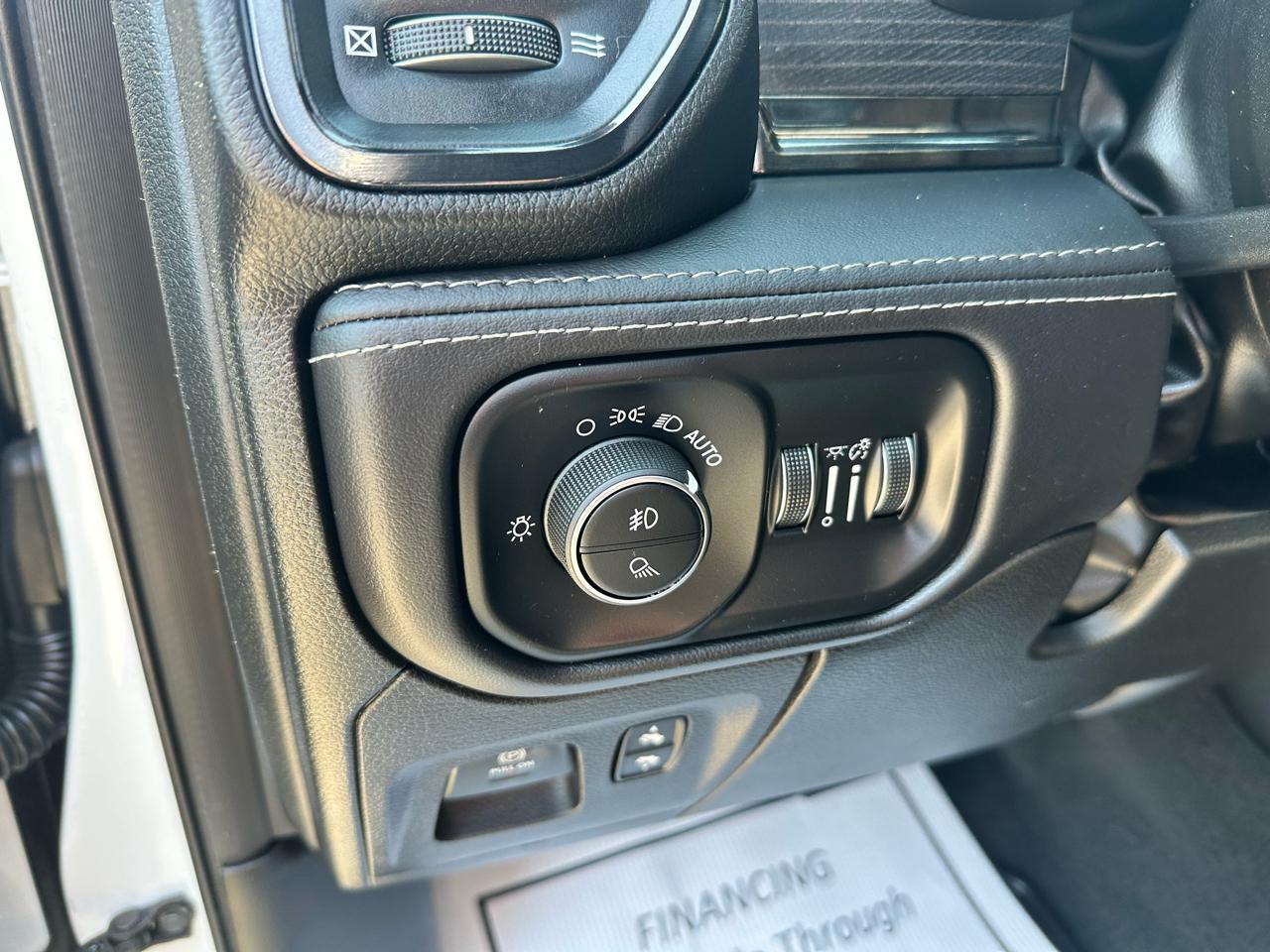 RAM 1500 Limited Crew Cab SWB 4WD 2022