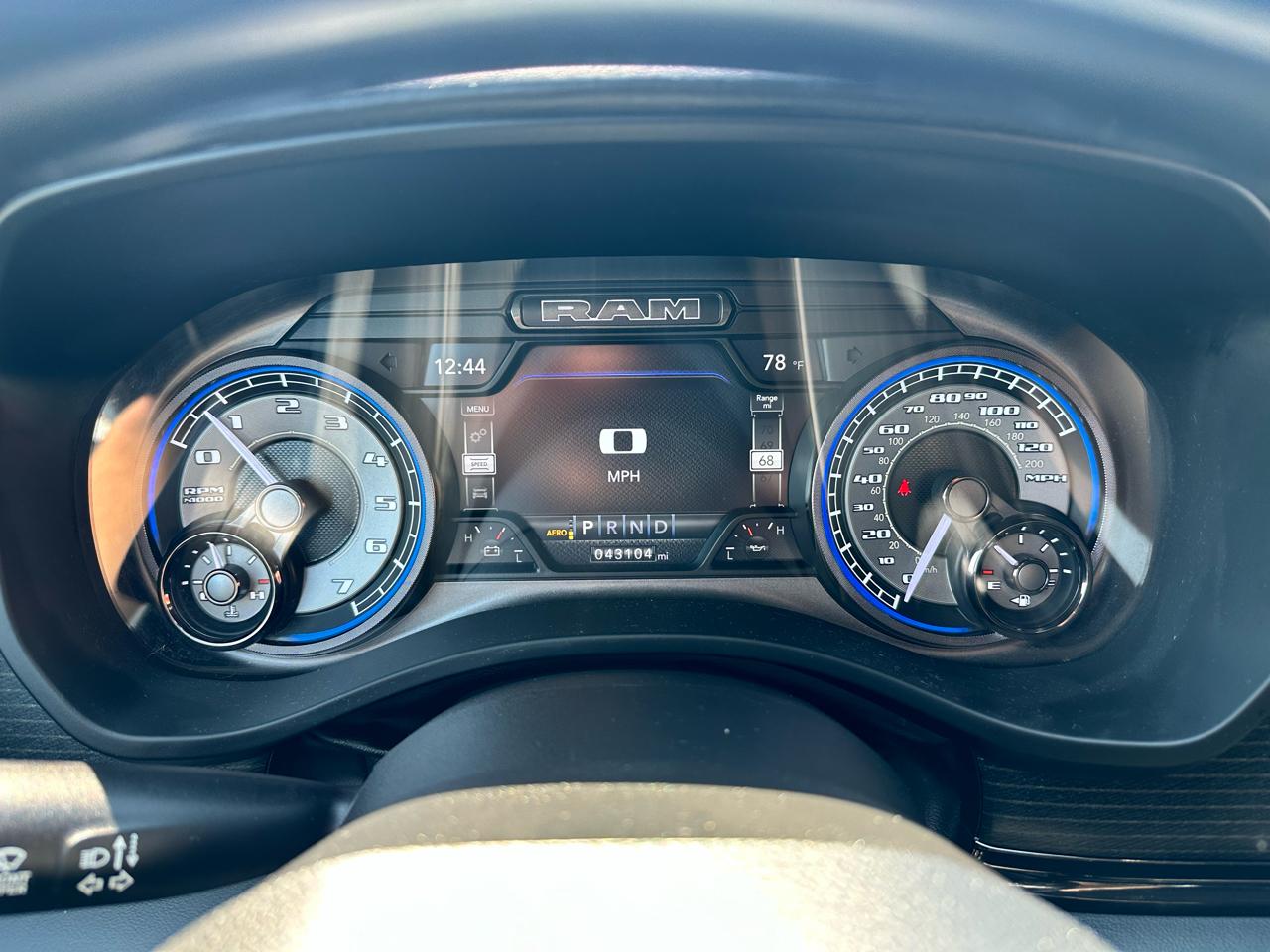 RAM 1500 Limited Crew Cab SWB 4WD 2022