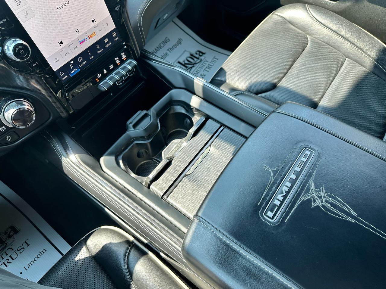 RAM 1500 Limited Crew Cab SWB 4WD 2022