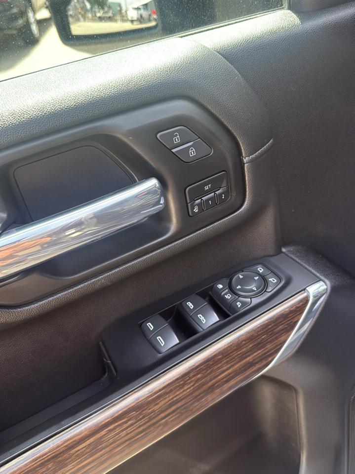 Chevrolet Silverado 3500HD High Country Crew Cab 4WD 2022