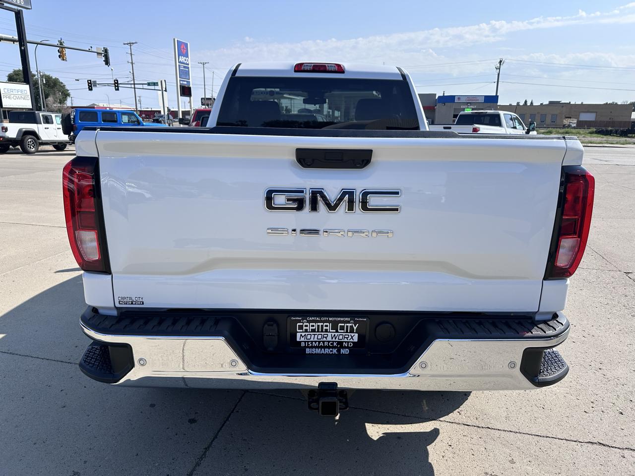 GMC Sierra 1500 Short Bed 4WD 2026