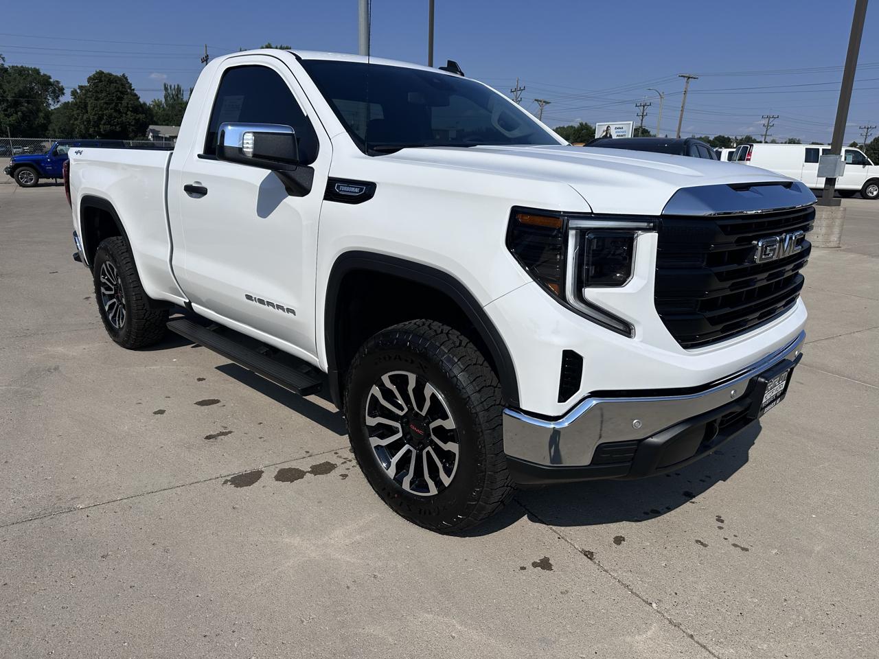 GMC Sierra 1500 Short Bed 4WD 2026