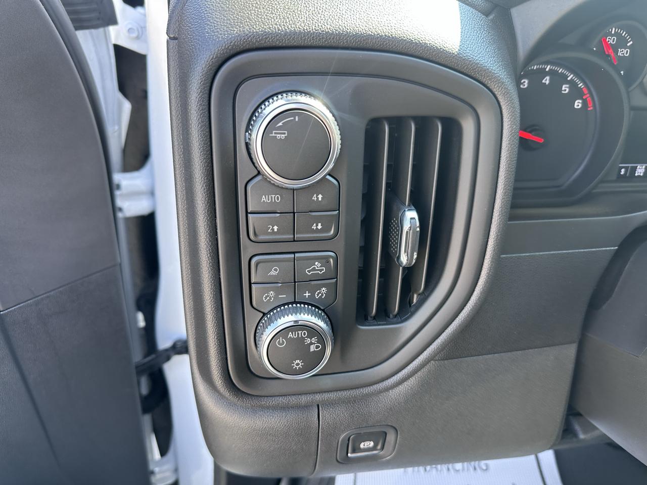 GMC Sierra 1500 Short Bed 4WD 2026