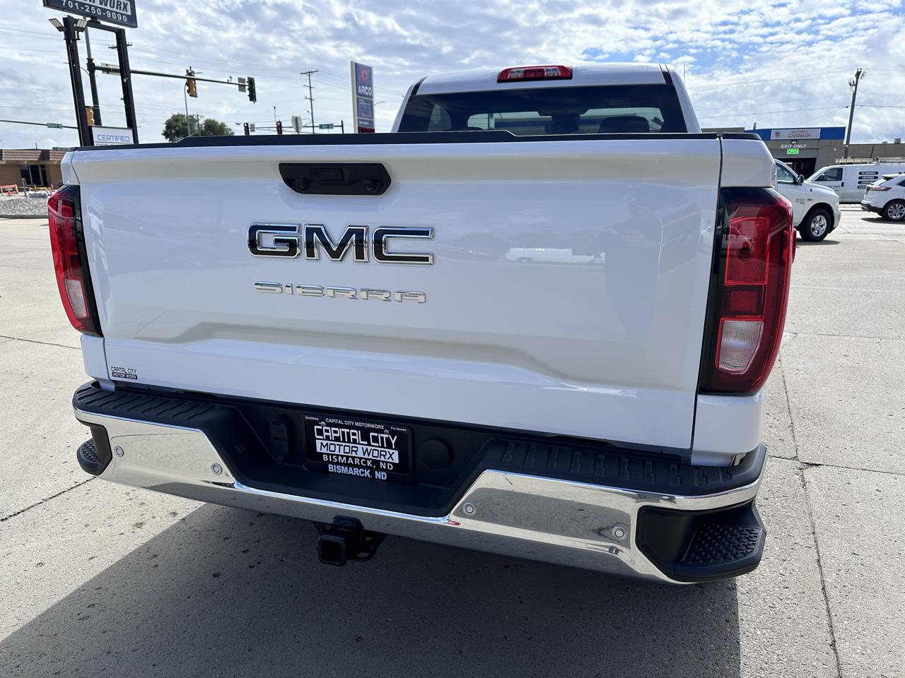 GMC Sierra 1500 Short Bed 4WD 2026