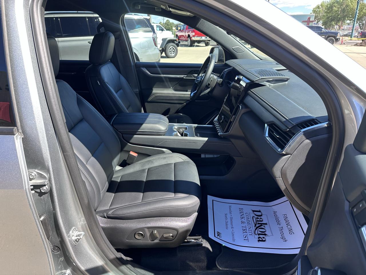 GMC Acadia Elevation AWD 2025