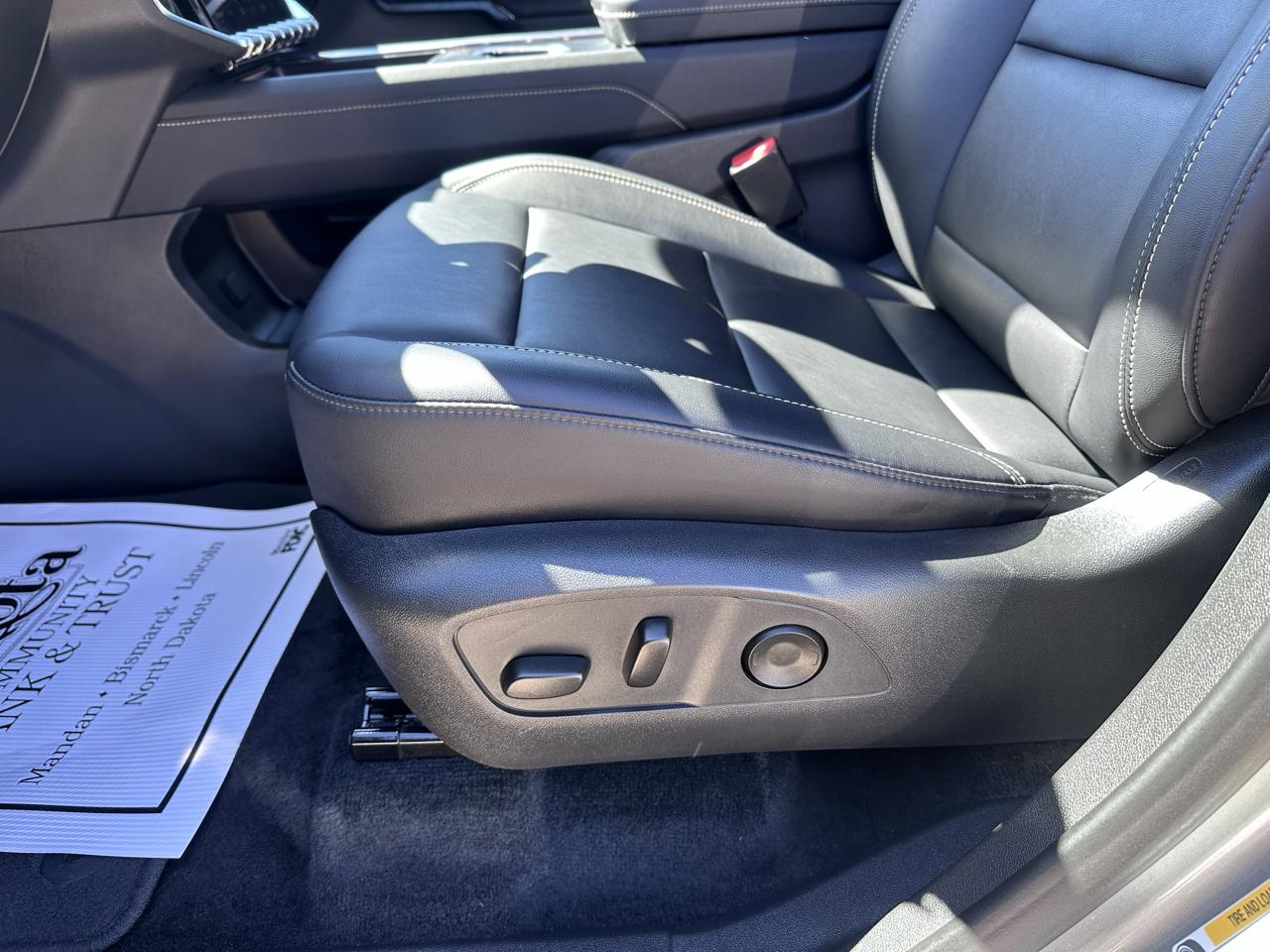 GMC Acadia Elevation AWD 2025