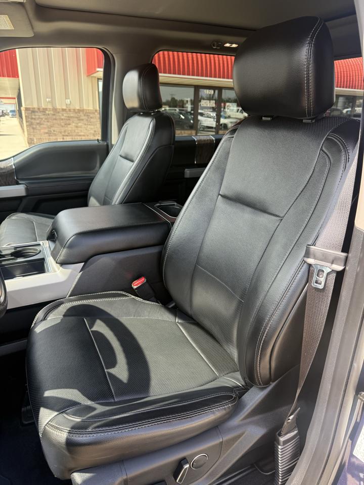 Ford F-250 SD Lariat Crew Cab Short Bed 4WD 2017
