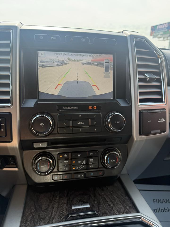 Ford F-250 SD Lariat Crew Cab Short Bed 4WD 2017