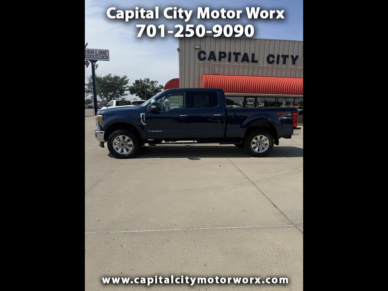 Ford F-250 SD Lariat Crew Cab Short Bed 4WD 2017