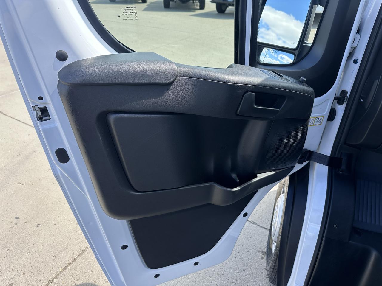 RAM Promaster 2500 Low Roof 2025