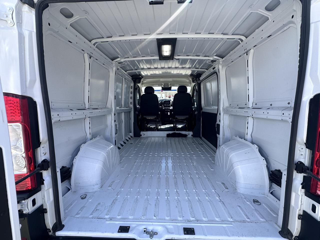 RAM Promaster 2500 Low Roof 2025