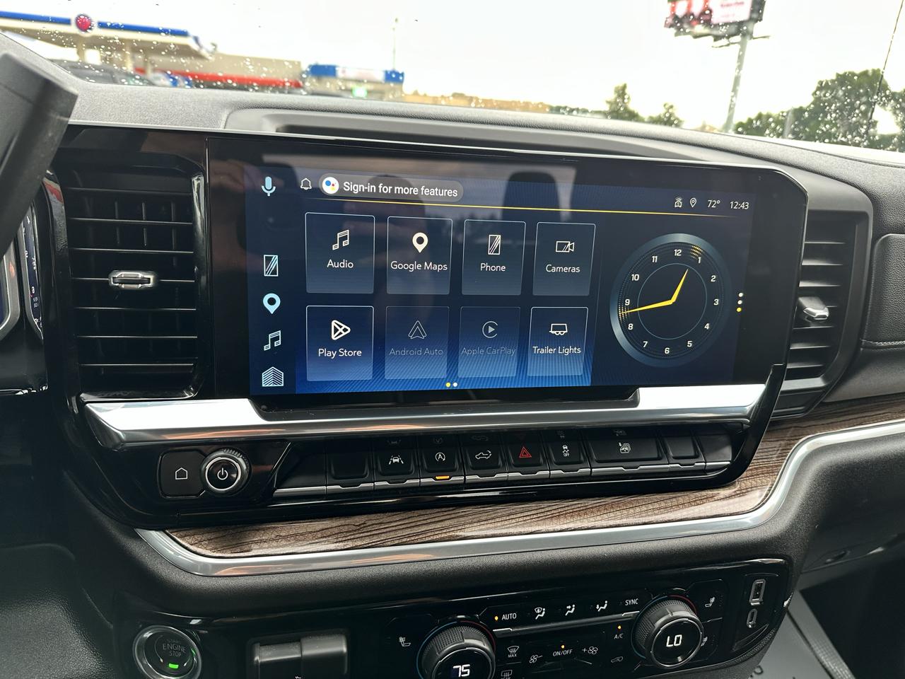 Chevrolet Silverado 1500 RST Crew Cab 4WD 2026