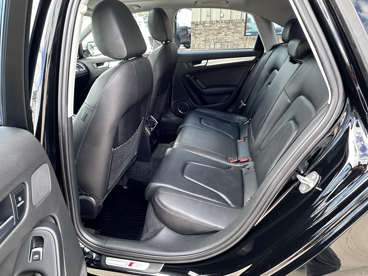 Audi A4 2.0T Sedan quattro Tiptronic 2015