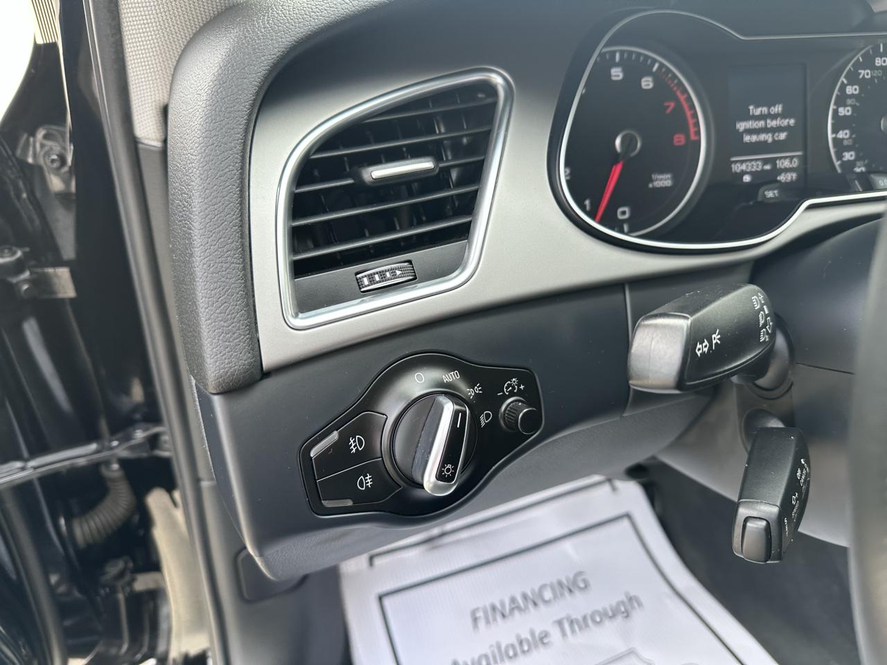 Audi A4 2.0T Sedan quattro Tiptronic 2015