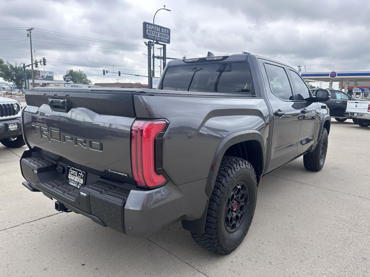 Toyota Tundra TRD PRO CrewMax 4WD Hybrid 2026