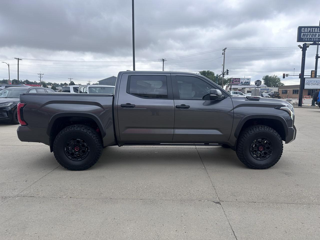 Toyota Tundra TRD PRO CrewMax 4WD Hybrid 2026