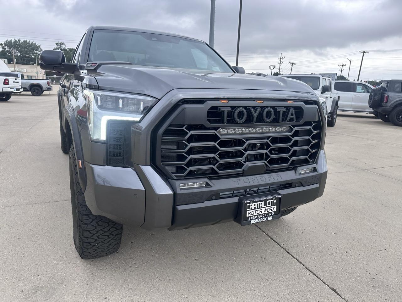 Toyota Tundra TRD PRO CrewMax 4WD Hybrid 2026