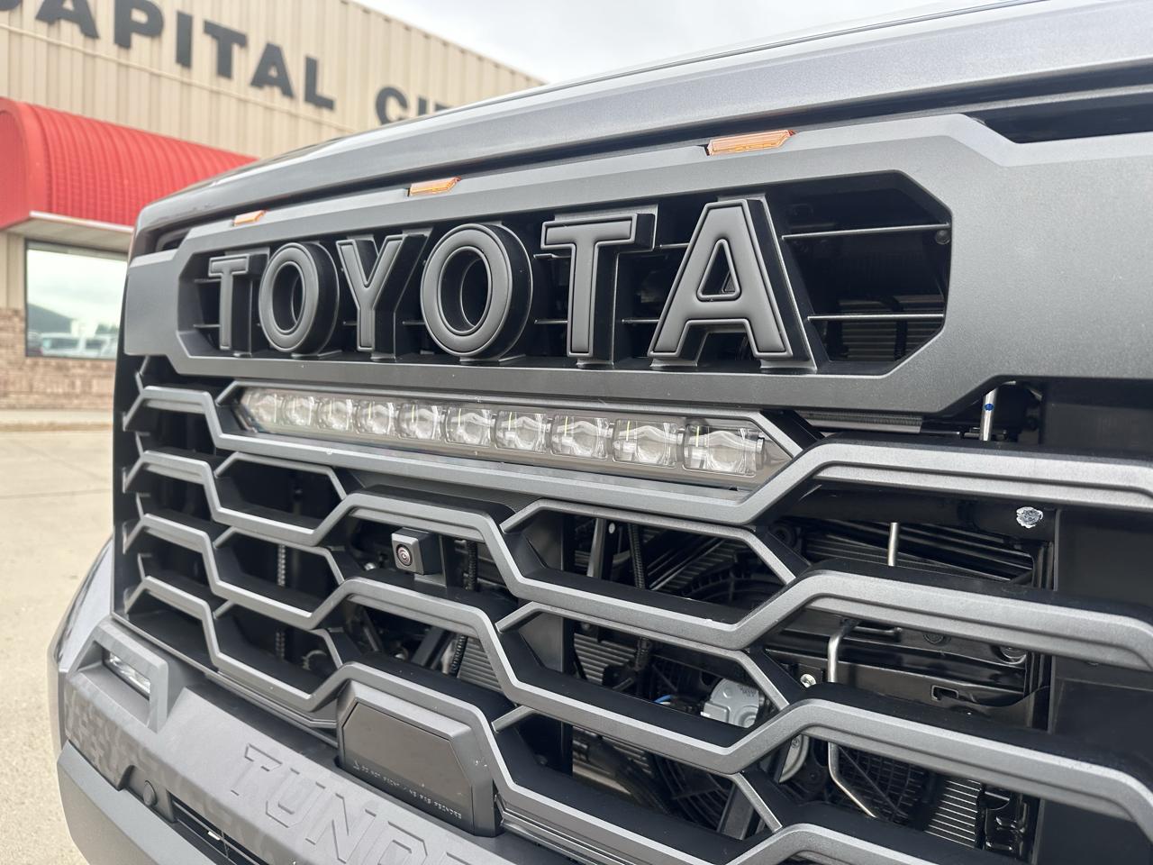 Toyota Tundra TRD PRO CrewMax 4WD Hybrid 2026