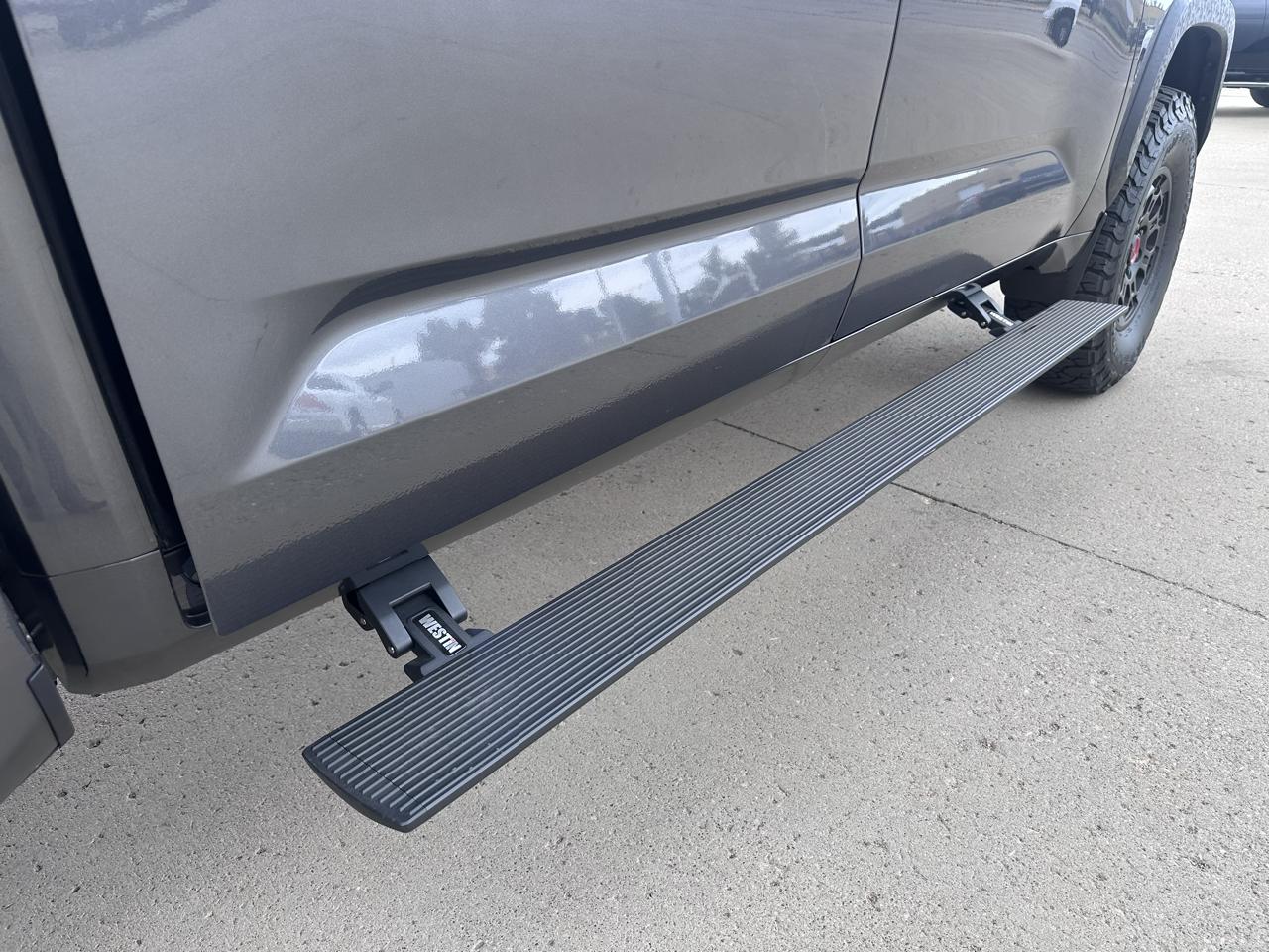 Toyota Tundra TRD PRO CrewMax 4WD Hybrid 2026