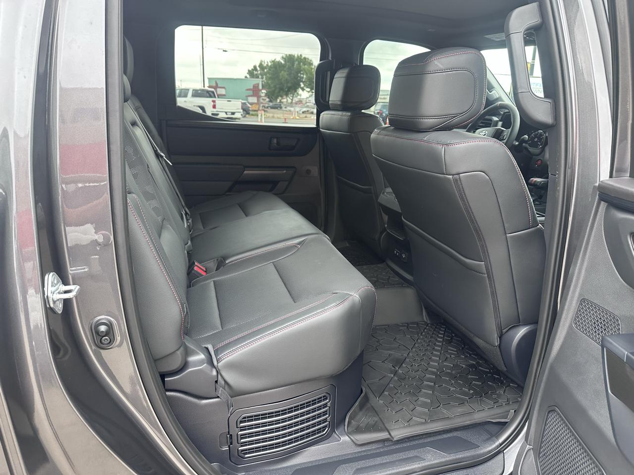 Toyota Tundra TRD PRO CrewMax 4WD Hybrid 2026