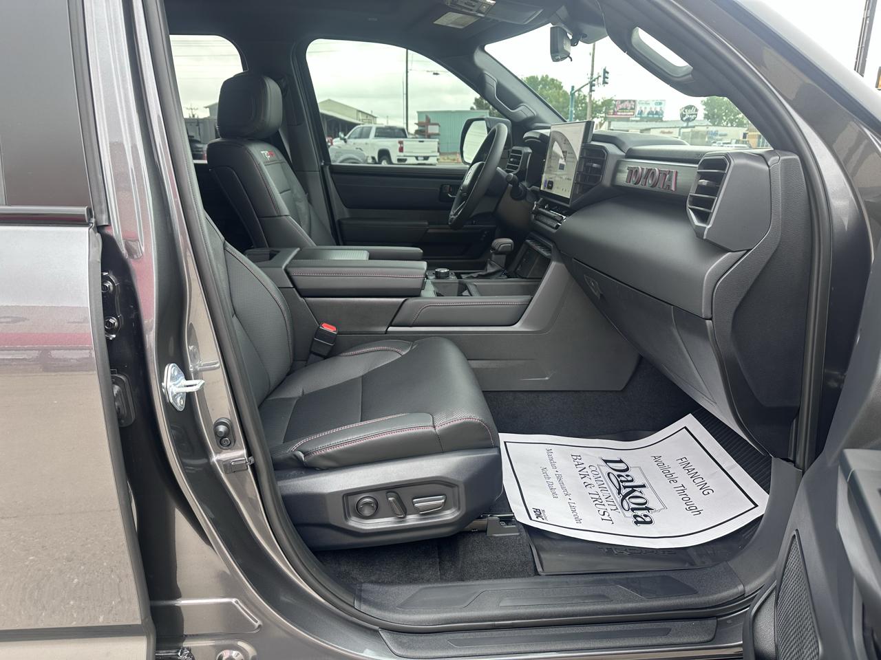 Toyota Tundra TRD PRO CrewMax 4WD Hybrid 2026