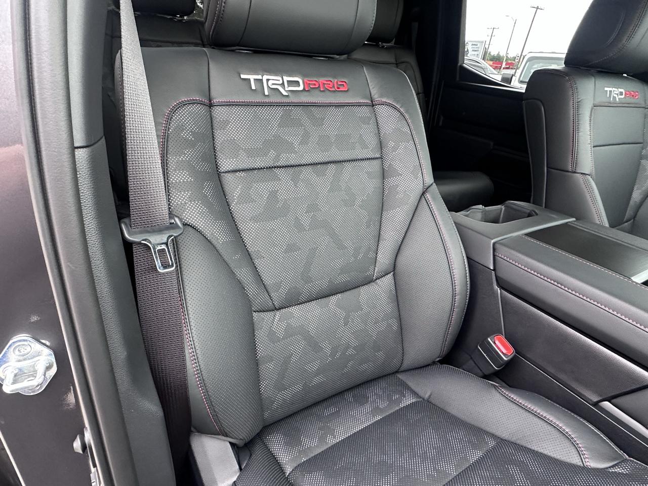 Toyota Tundra TRD PRO CrewMax 4WD Hybrid 2026