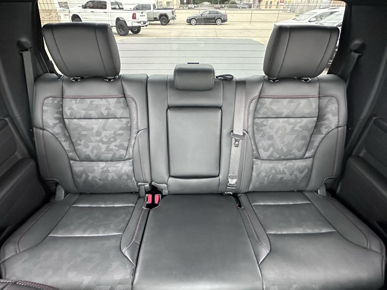 Toyota Tundra TRD PRO CrewMax 4WD Hybrid 2026