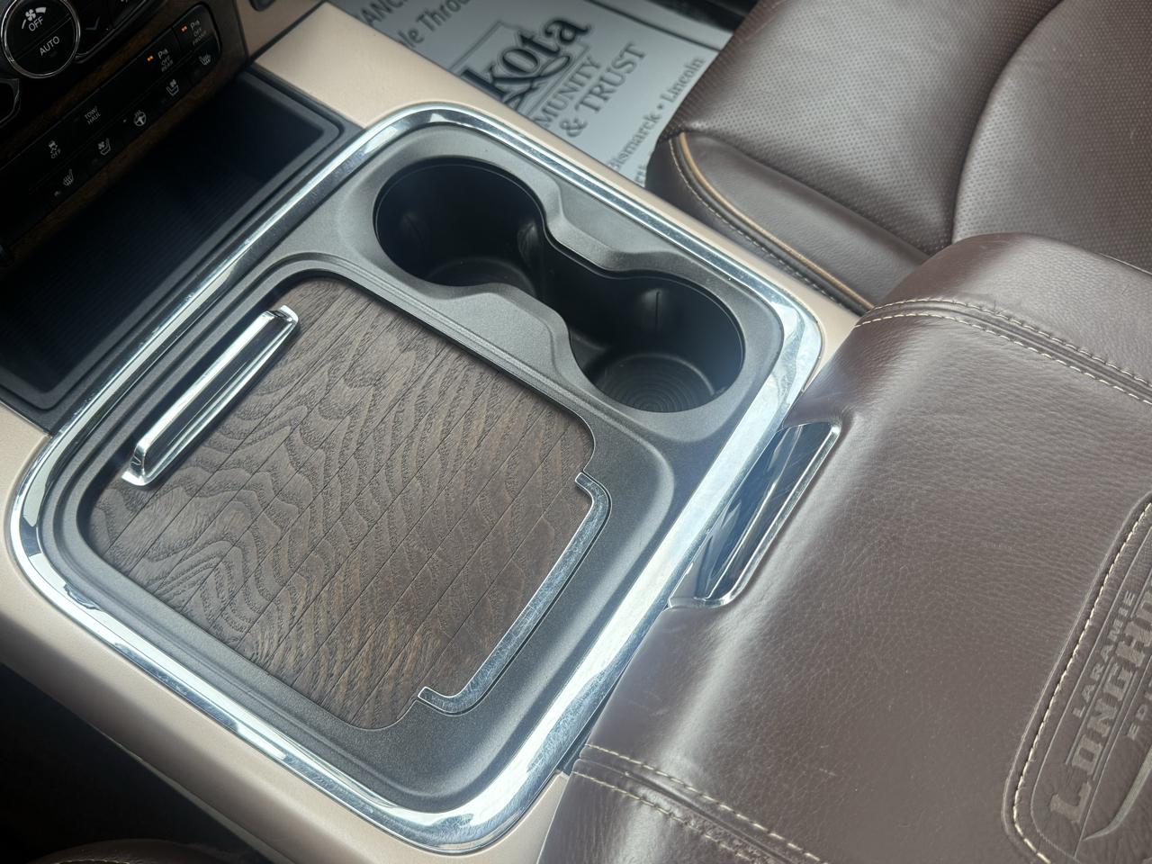 RAM 1500 Longhorn Crew Cab SWB 4WD 2016