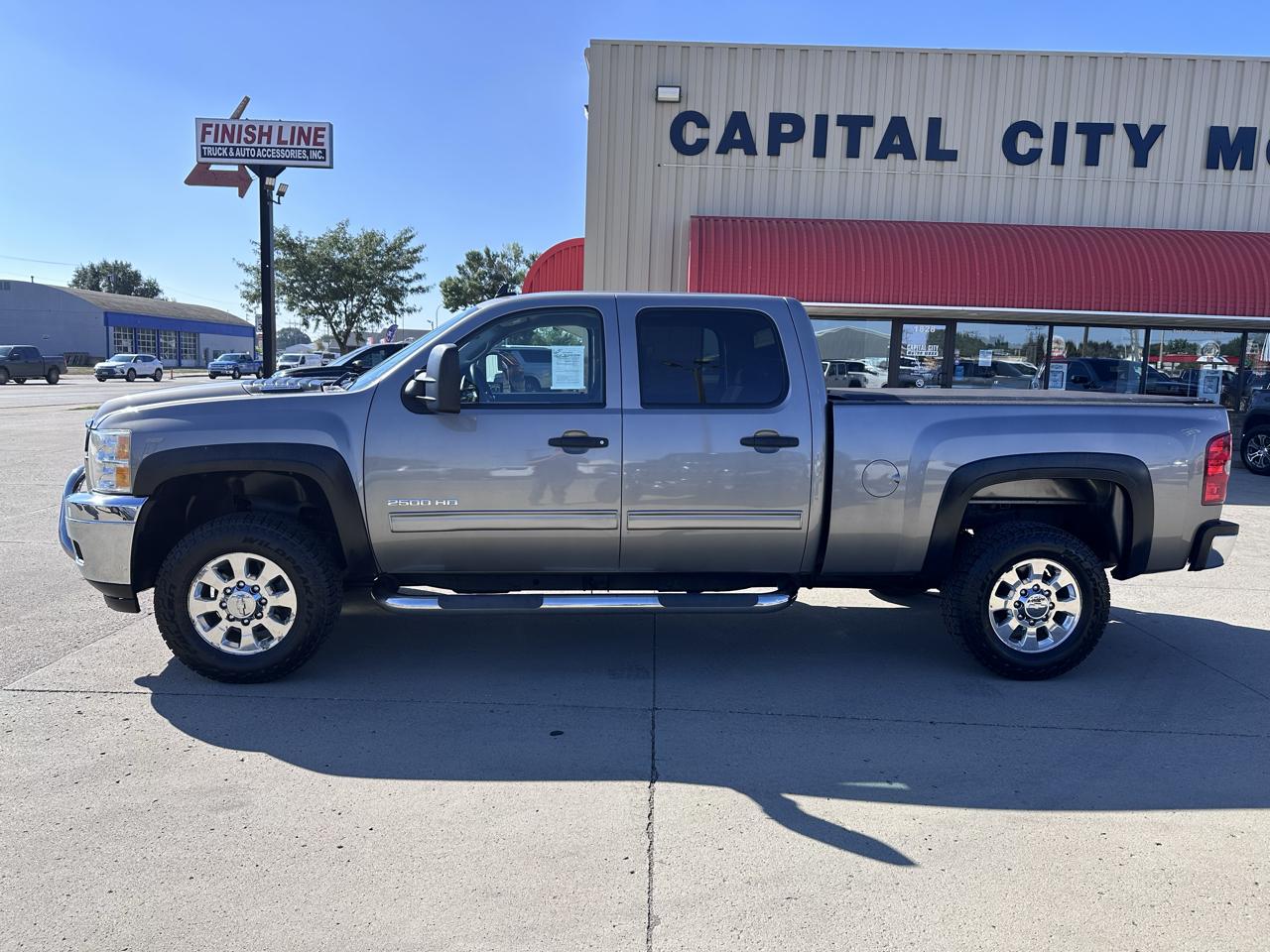 Chevrolet Silverado 2500HD LT Crew Cab 4WD 2013