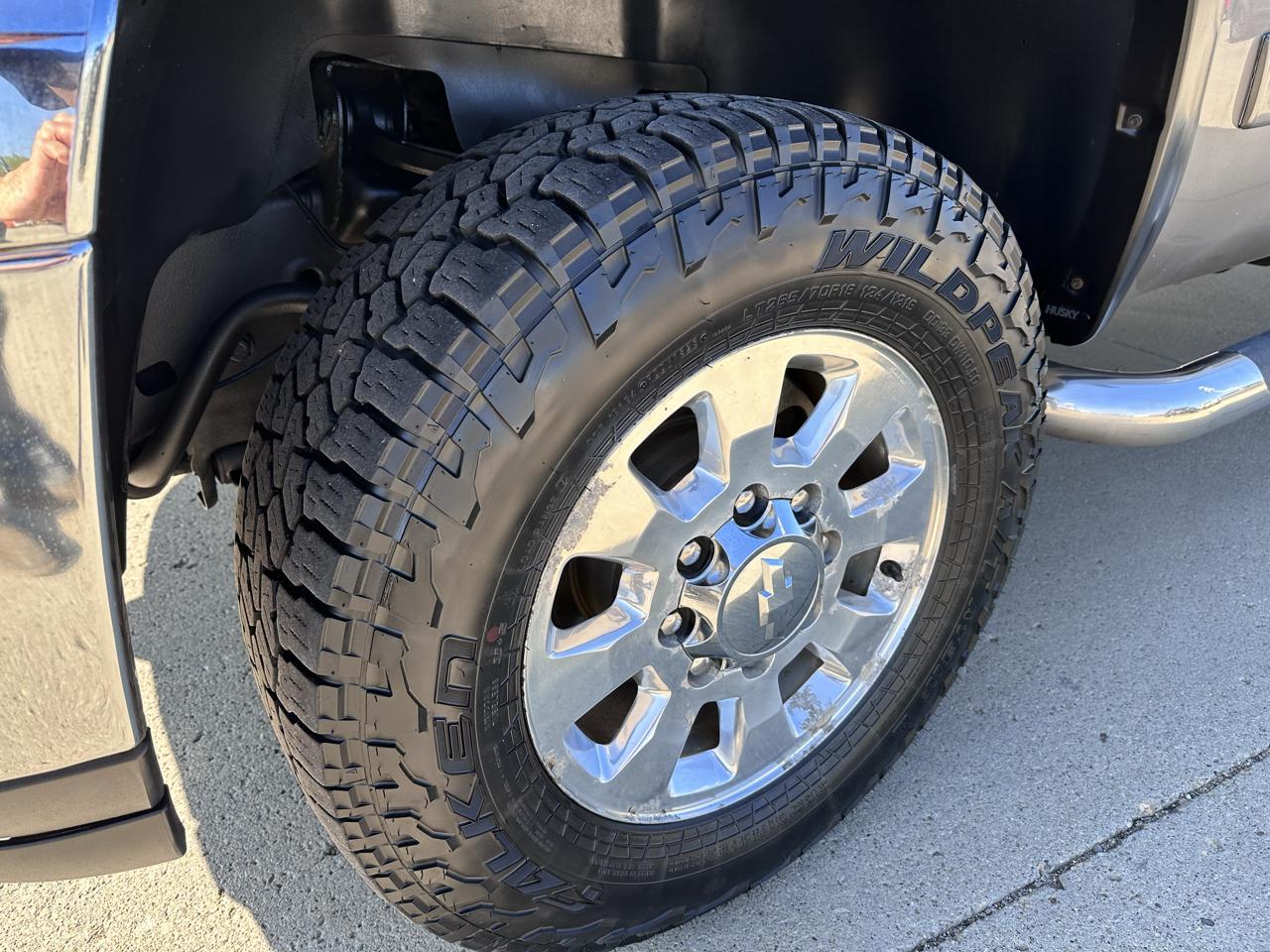 Chevrolet Silverado 2500HD LT Crew Cab 4WD 2013