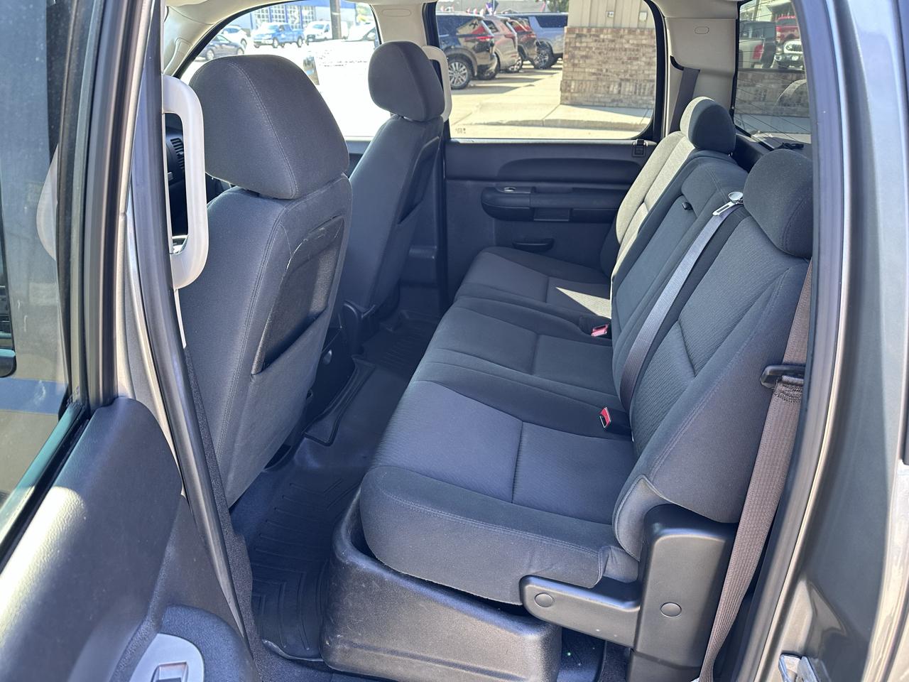 Chevrolet Silverado 2500HD LT Crew Cab 4WD 2013