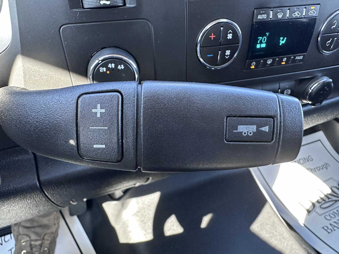 Chevrolet Silverado 2500HD LT Crew Cab 4WD 2013