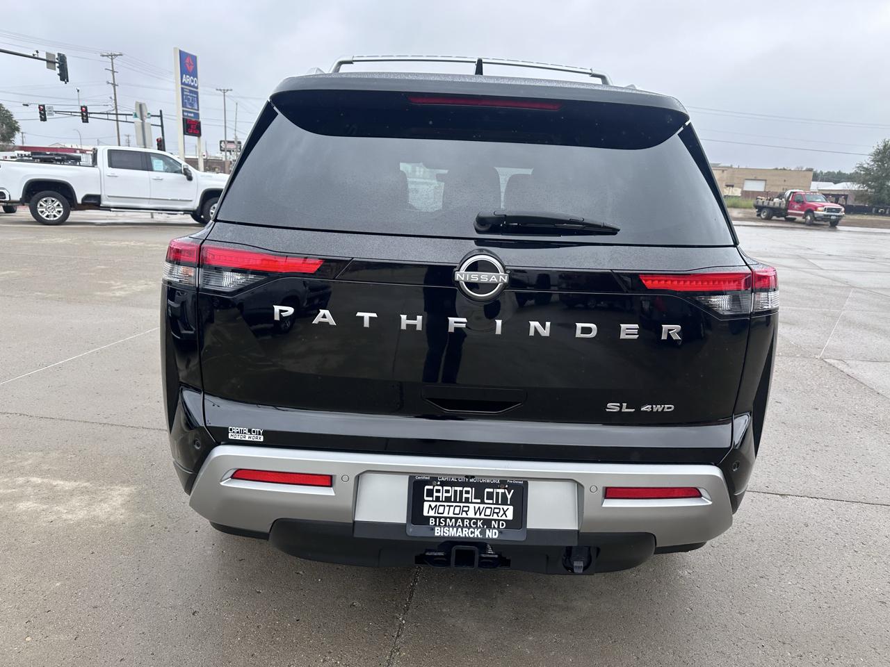 Nissan Pathfinder SL 4WD 2024