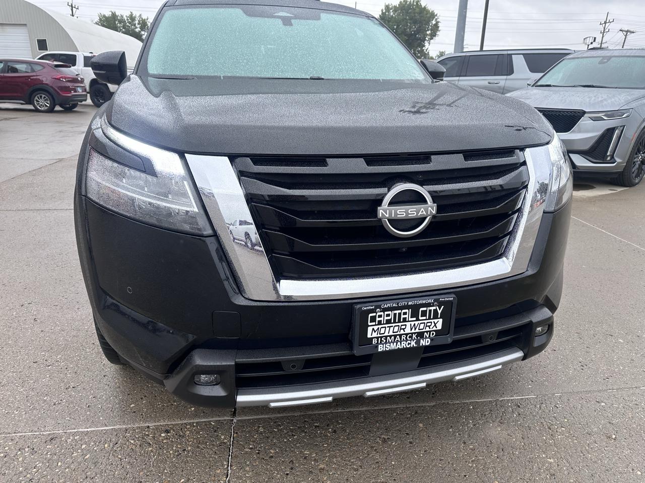 Nissan Pathfinder SL 4WD 2024