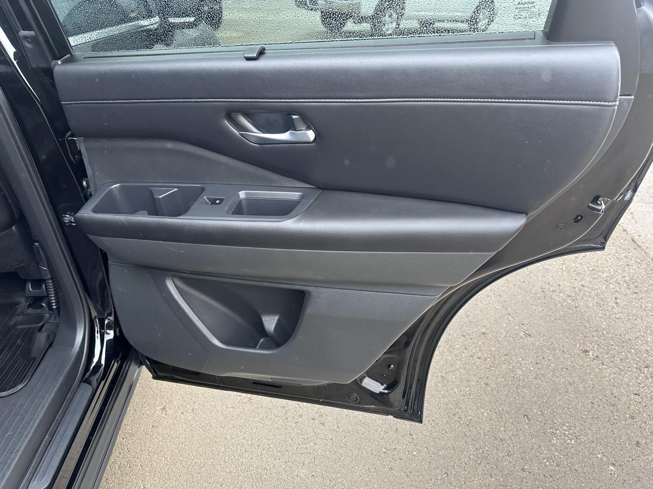 Nissan Pathfinder SL 4WD 2024